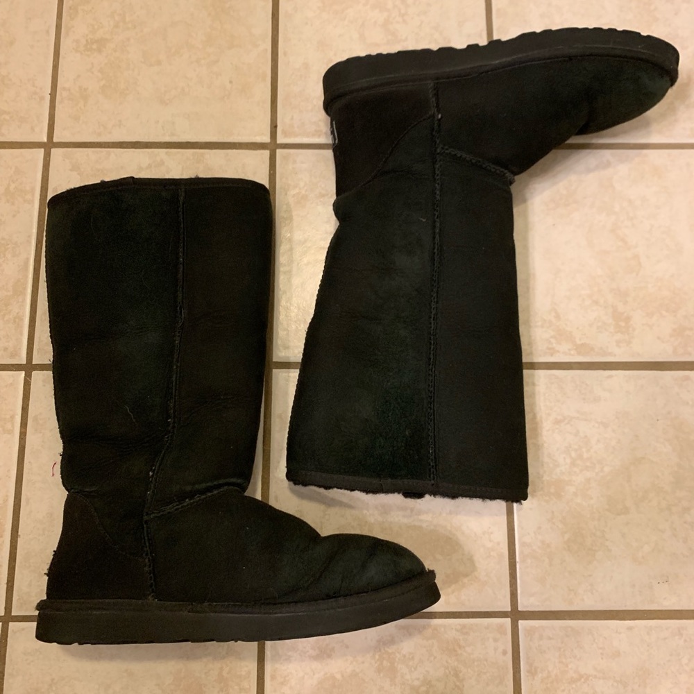 Women’s black Ugg Boots size 10